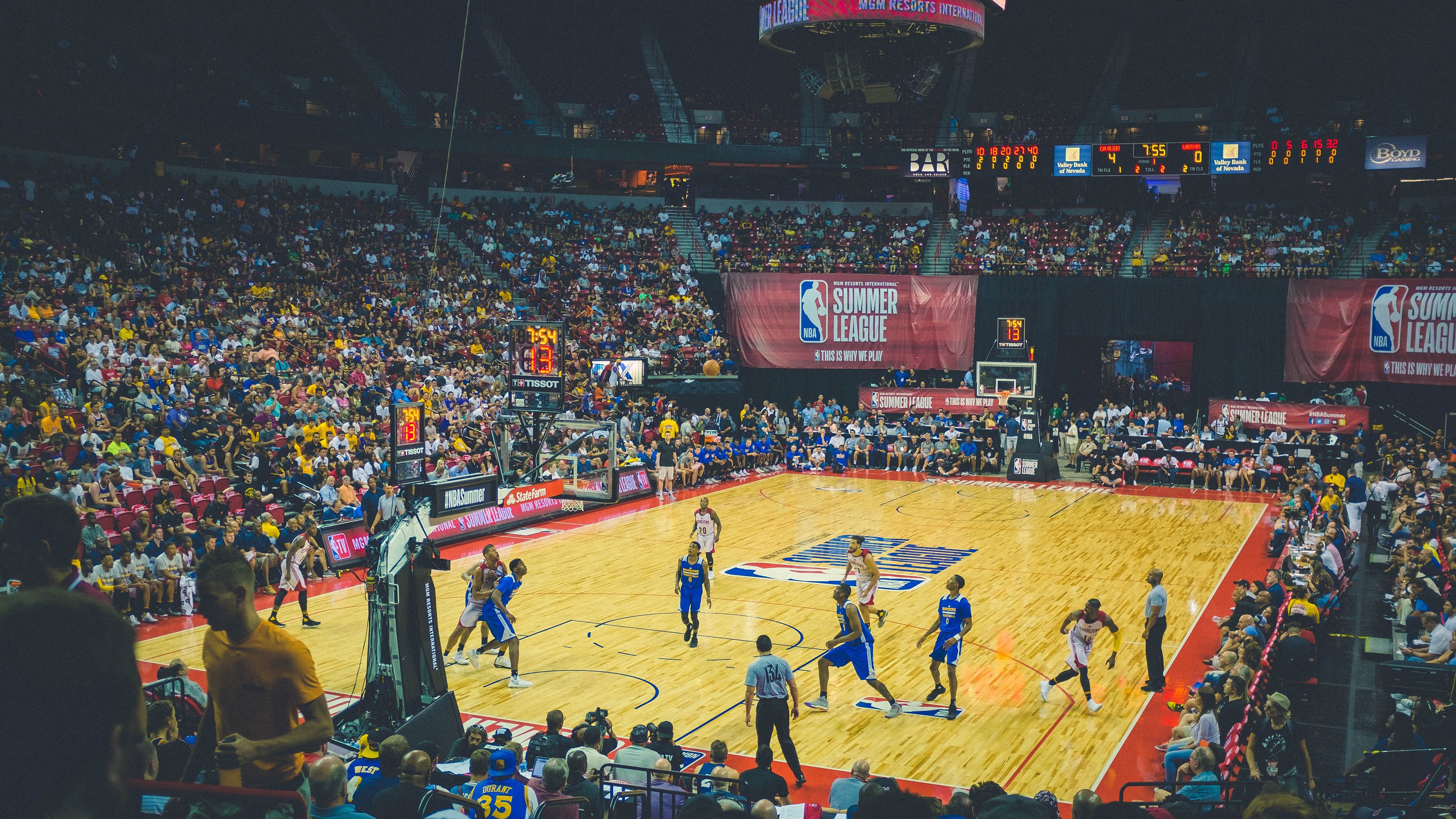 爱德华兹的终极节拍，雄鹿绝杀独行侠背后的节奏艺术