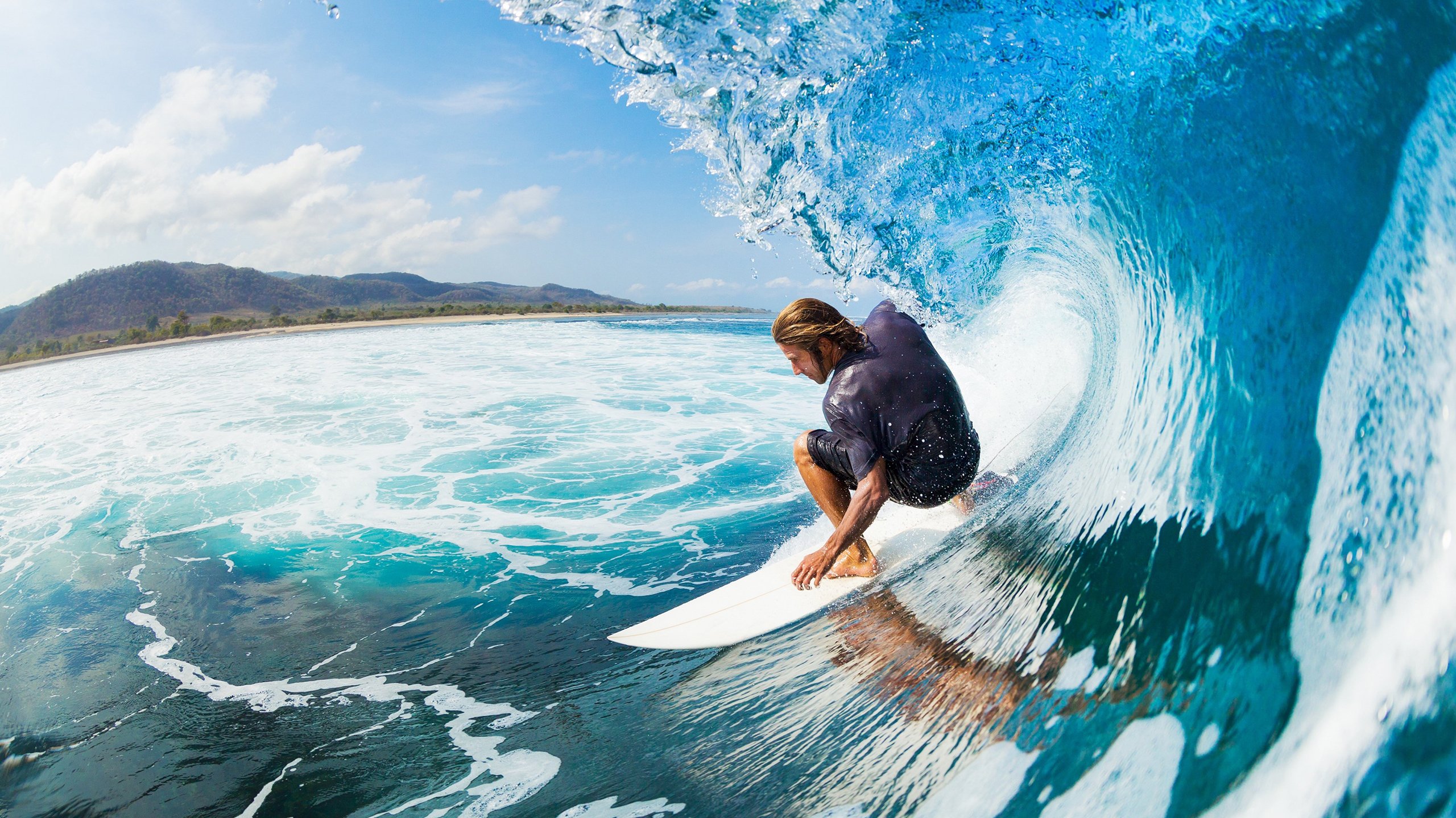 猛龙争冠战惊险胜出公牛,武切维奇关键先生定乾坤