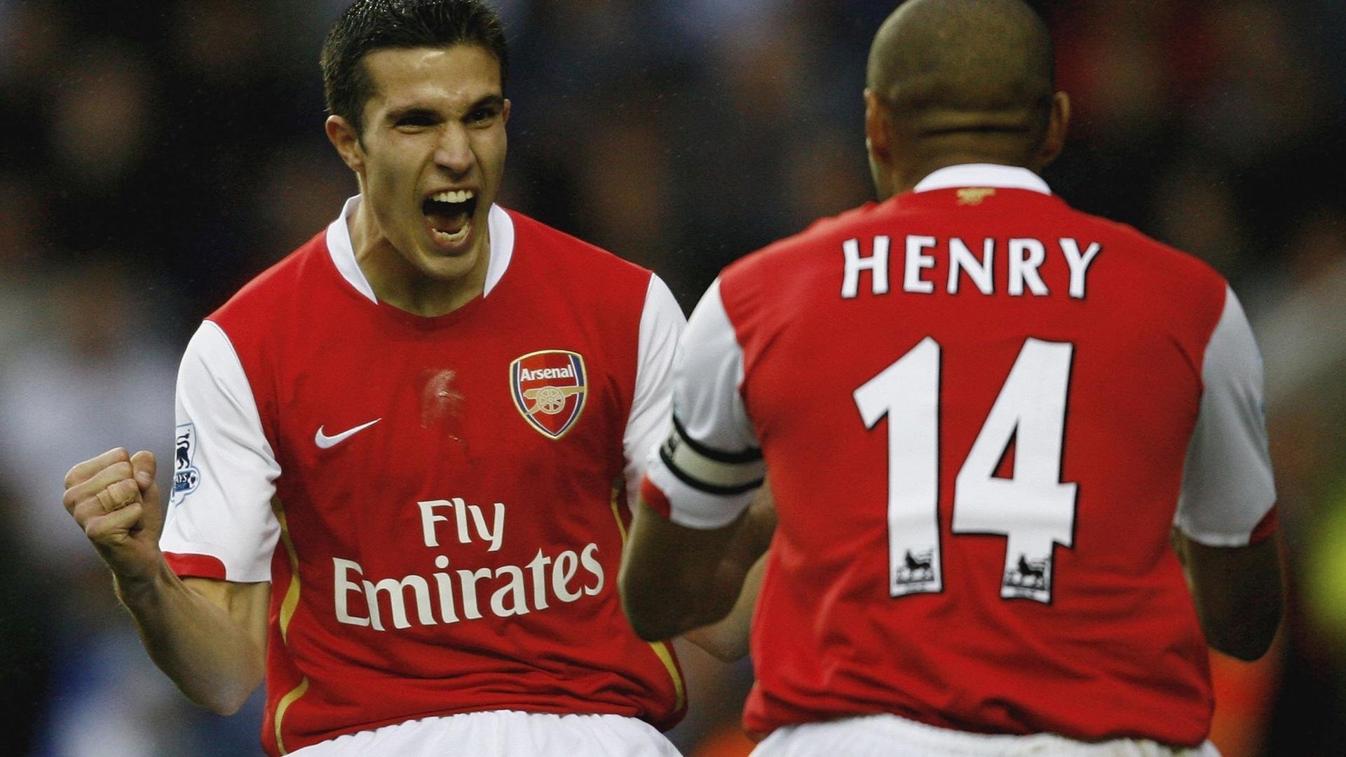 佛罗伦萨鏖战拜仁,劳塔罗在压力熔炉中的爆发与救赎